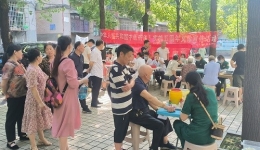 義診活動(dòng)進(jìn)社區(qū)，便民行動(dòng)暖人心