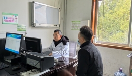 春節(jié)堅(jiān)守崗位，做群眾健康“醫(yī)”靠