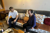 “七一”慰問(wèn)傳黨情，真情走訪暖人心